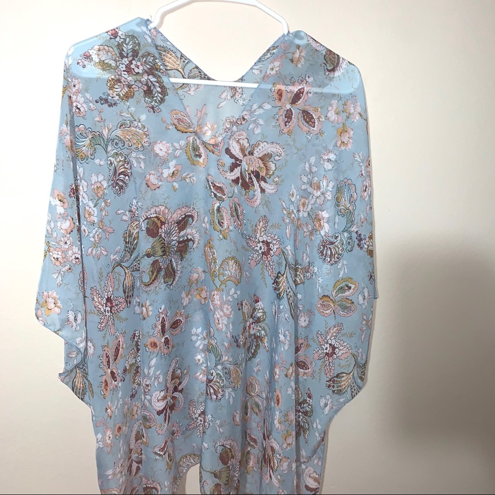 Tunic with colorful designs